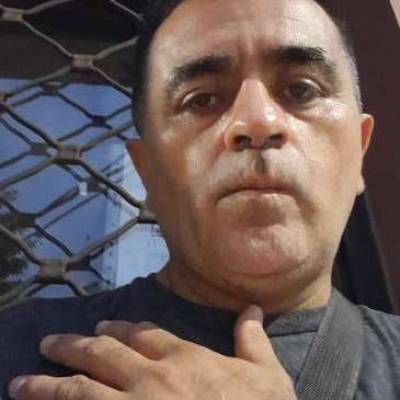 Conocer hombre de 49 años que vive en Vicente Lopez 