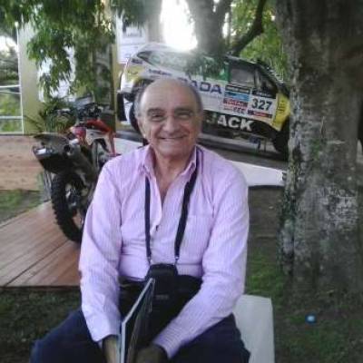 Conocer hombre de 71 años que vive en San Telmo 
