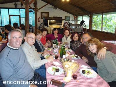 Encuentro  6772 26 otra mesa 
