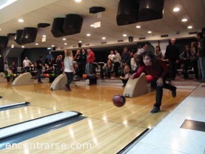 Encuentro  7219 3 COMPAGINEROS Y COMPAGINERAS... HE AQUI... EL BOWLING 