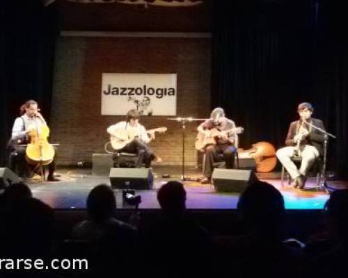 13620 28 JAZZOLOGÍA - XIII FESTIVAL INTERNACIONAL DJANGO ARGENTINA 2015