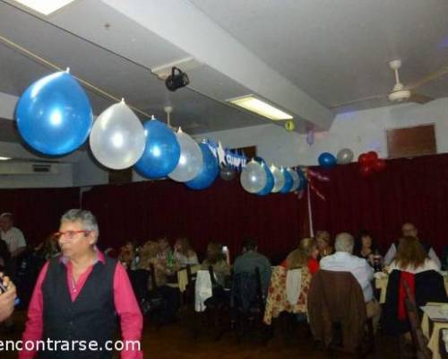 15045 15 WENDI56 festeja su cumpleaños y EMMANUEL56 tambièn, en el Club de Los Viernes, con KARAOKE Y BAILE!!!!
