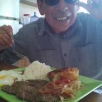   Hombre de 45 años Arequipa