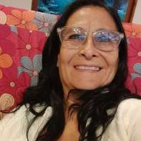   Mujer de 65 años Olivos