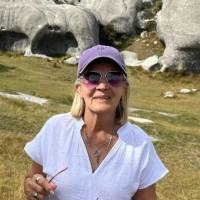   Mujer de +74 años Floresta