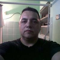   Hombre de 46 años 25 de Mayo
