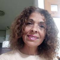   Mujer de 64 años Olivos