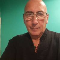   Hombre de 74 años Colegiales