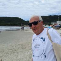   Hombre de 79 años Velez Sarsfield