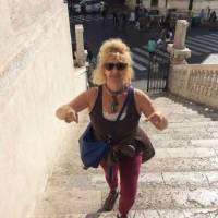   Mujer de 70 años Villa Ortuzar