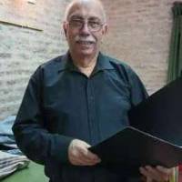   Hombre de +74 años Caballito