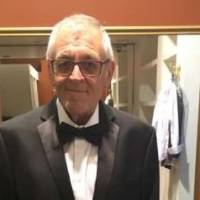   Hombre de 70 años Villa Urquiza