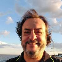   Hombre de 69 años Villa Lugano