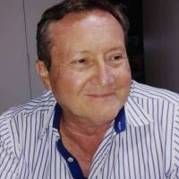   Hombre de 67 años Hurlingham