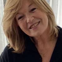  Mujer de 68 años Olivos