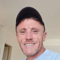   Hombre de 46 años Moreno