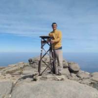   Hombre de 66 años Liniers