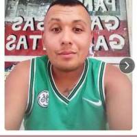   Hombre de 32 años Hurlingham