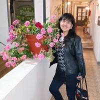   Mujer de 60 años San Telmo