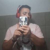   Hombre de 35 años Cipolletti