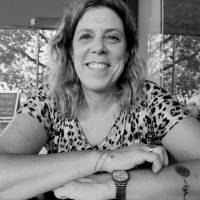   Mujer de 54 años Saavedra