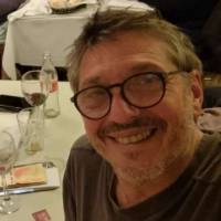   Hombre de 58 años Velez Sarsfield