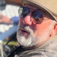   Hombre de 54 años Merlo