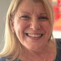   Mujer de 62 años Villa Luro