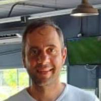   Hombre de 53 años Colegiales