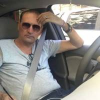   Hombre de 61 años Boedo