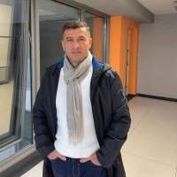   Hombre de 48 años Miami