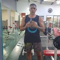   Hombre de 51 años Morón