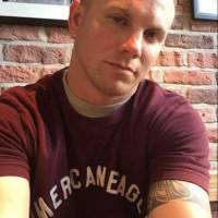   Hombre de 46 años Miami