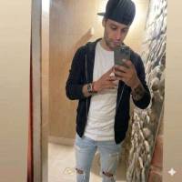   Hombre de 32 años Ezeiza