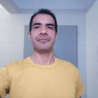   Hombre de 54 años Retiro