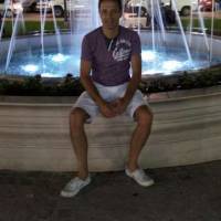   Hombre de 46 años Colon