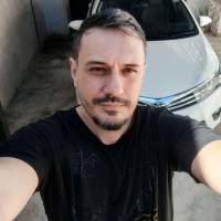   Hombre de 46 años Santa Fe