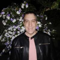   Hombre de 49 años Saavedra