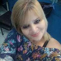   Mujer de 60 años Riviera