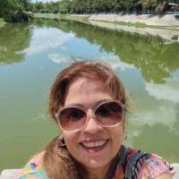   Mujer de 52 años Lomas de Zamora