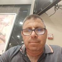   Hombre de 52 años La Bañeza