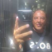  buscar hombre
