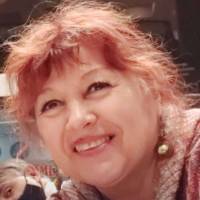   Mujer de 62 años Flores