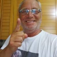   Hombre de 70 años Barrio Norte