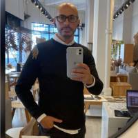   Hombre de 50 años Villa Lugano