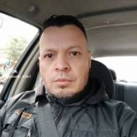   Hombre de 48 años Gustavo Madero