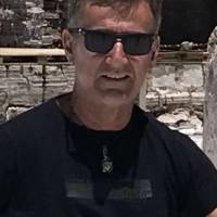   Hombre de 63 años Villa Urquiza