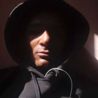   Hombre de 30 años Santo Tome