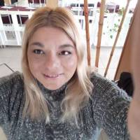   Mujer de 49 años Barrio Norte