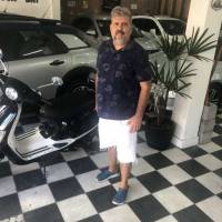   Hombre de 56 años Vicente Lopez